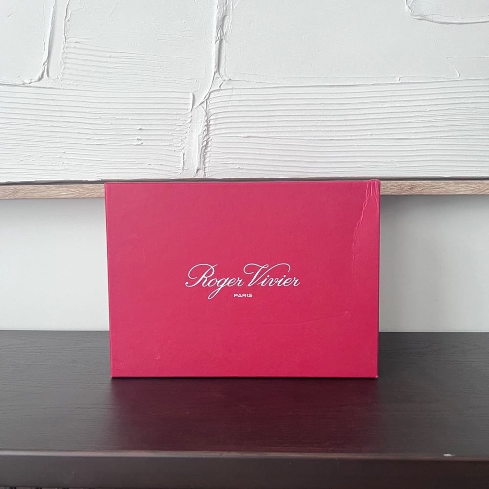 Roger Vivier Shoe Box